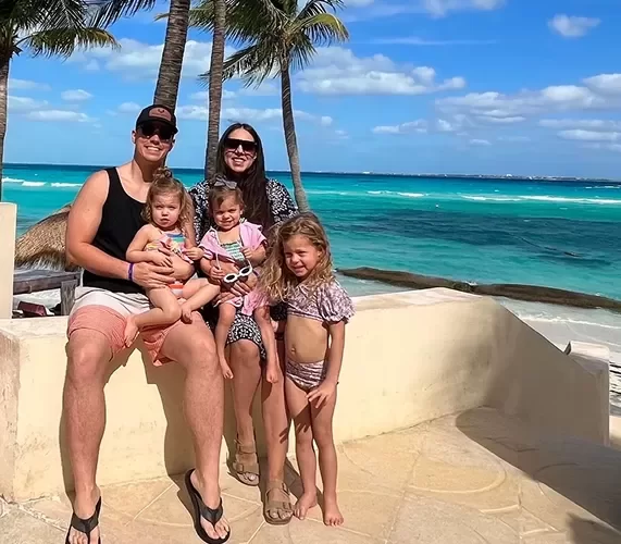 President of the Freedom Financial - "Jordan Capt" with his family