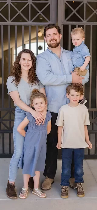 Agency Recruiter of the Freedom Financial - "Emily Ferrin" with her family