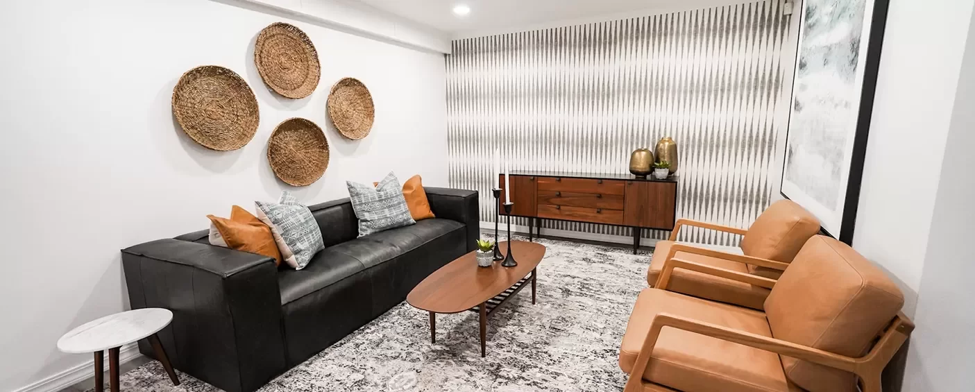 The Crestwood apartment community photo