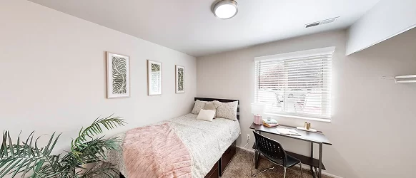 The Crestwood - Bedroom