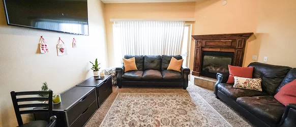 The Crestwood - Living Area