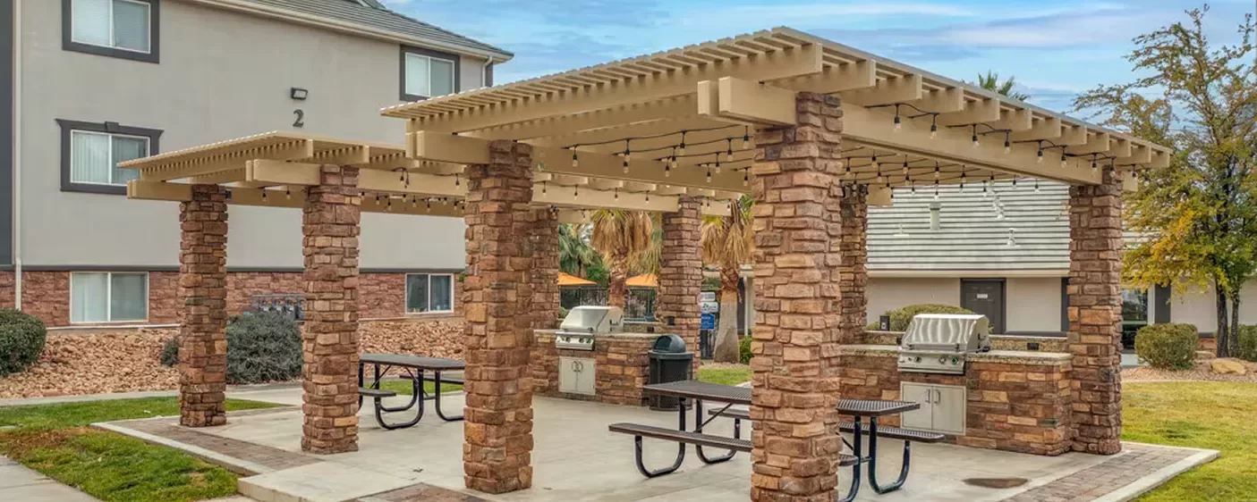 Oasis Palms apartment community exterior in St. George Utah
