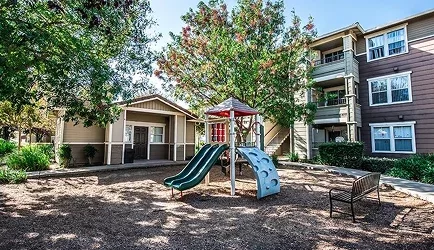 Alhambra at Mace Ranch Apartments