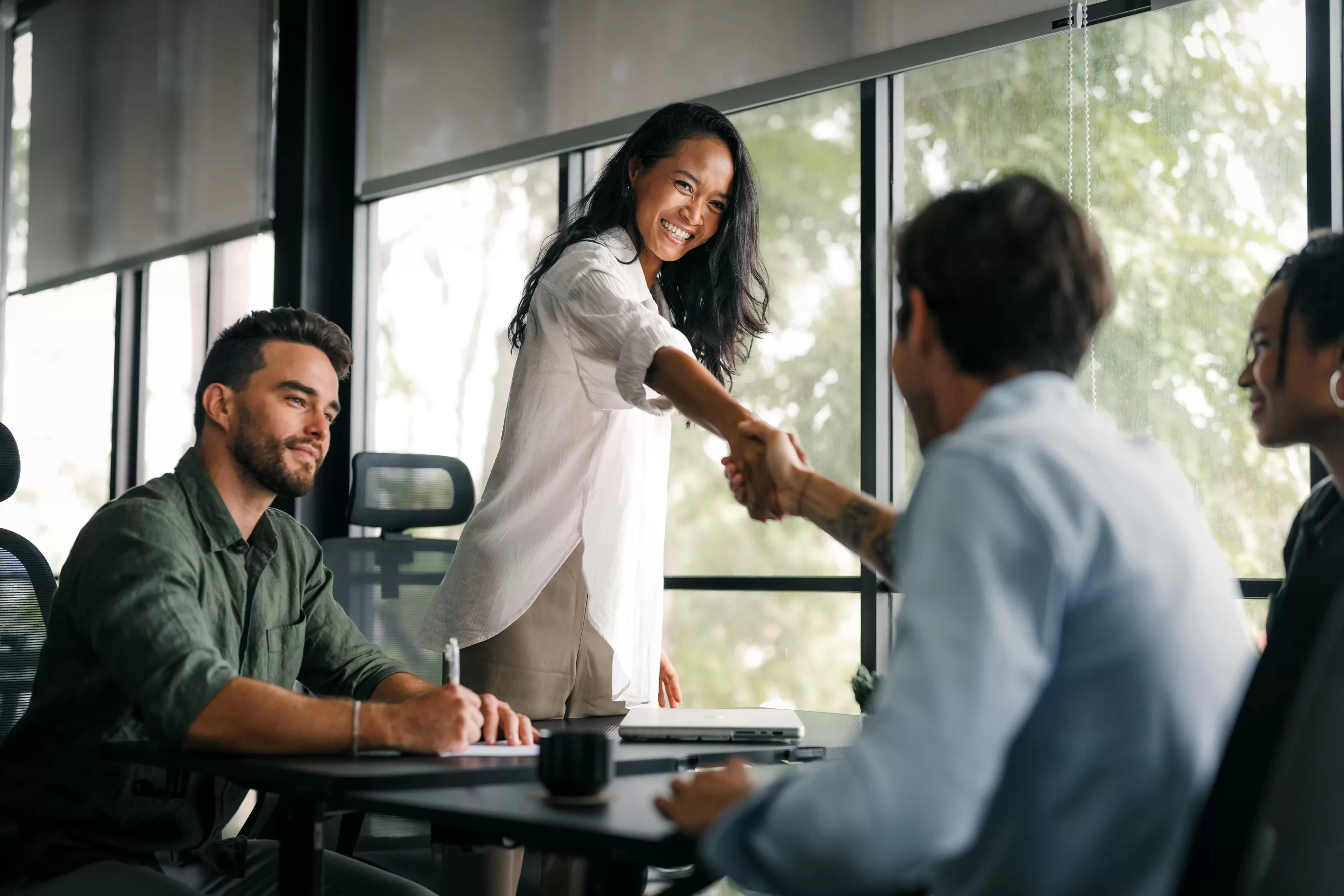 Mastering the Art of Closing Sales Deals