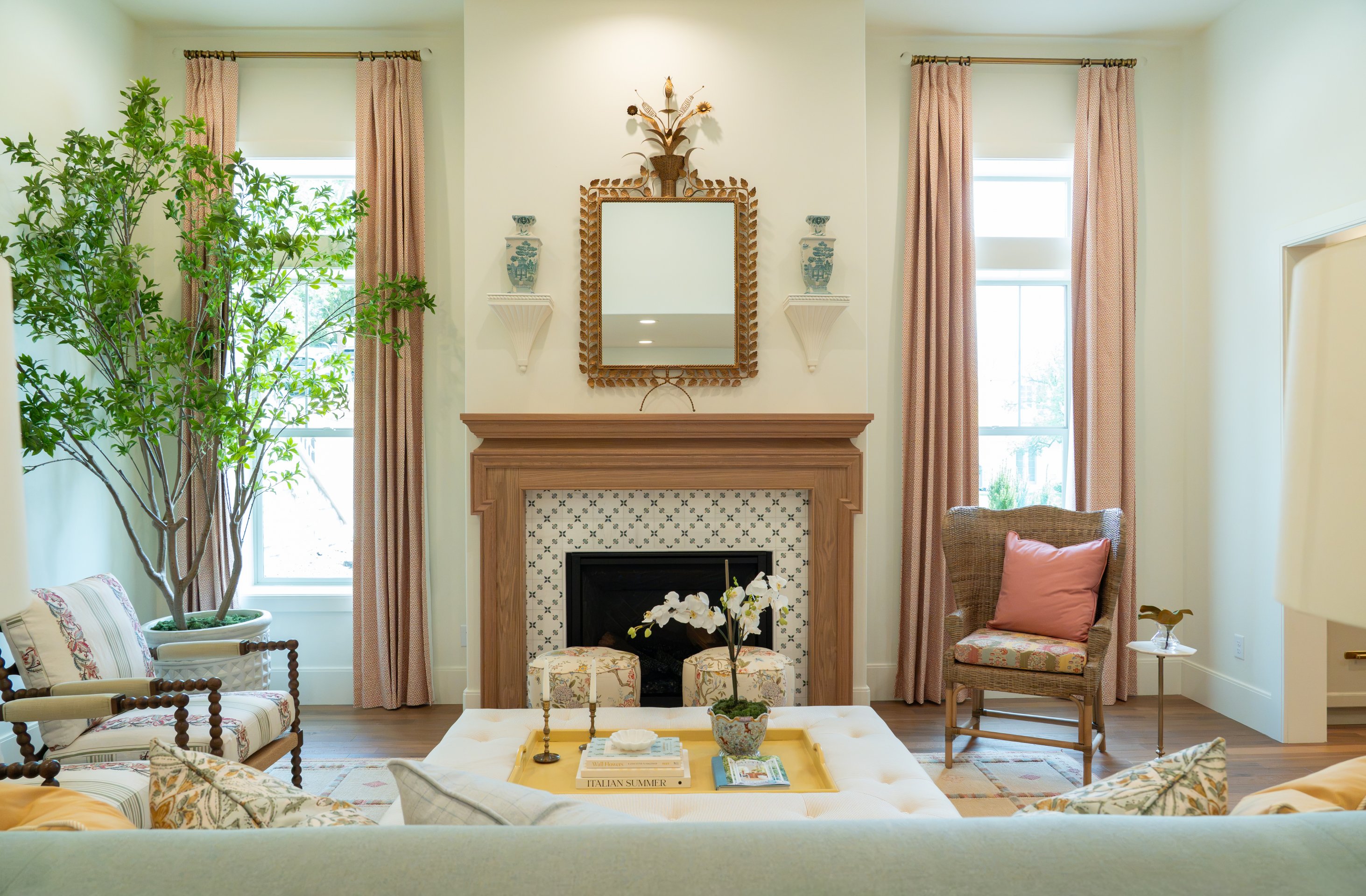 Spacious Capitol Park Cottages living room